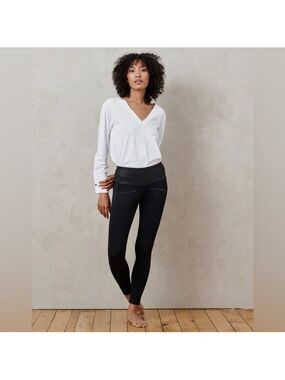 A Day Throw and Roll Leggings Black Size Small